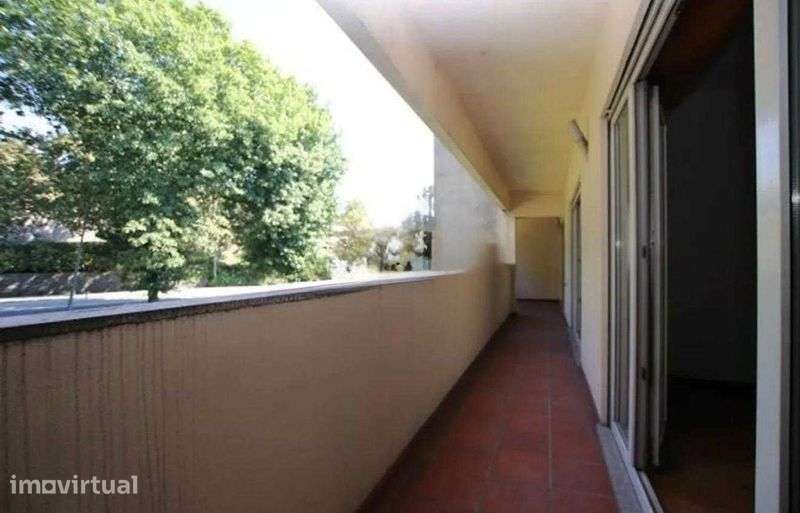Apartamento T2 para Arrendamento | Guimarães - Grande imagem: 5/10