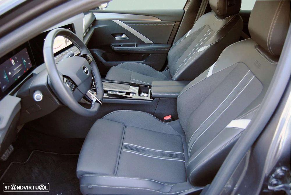 Opel Astra 1.2 T GS Line Aut. - 19