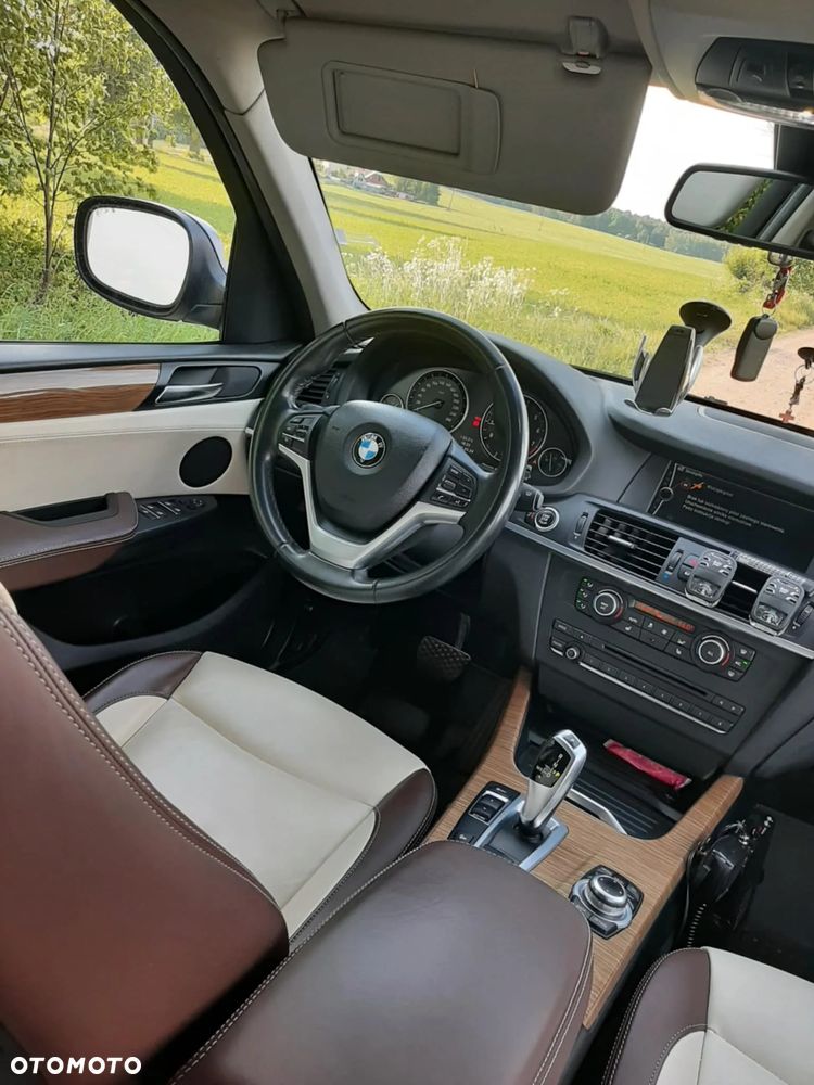 BMW X3 28i xDrive - 8