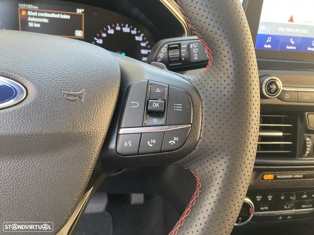 Ford Focus SW 1.5 TDCi EcoBlue ST-Line Aut. — fotografia 13