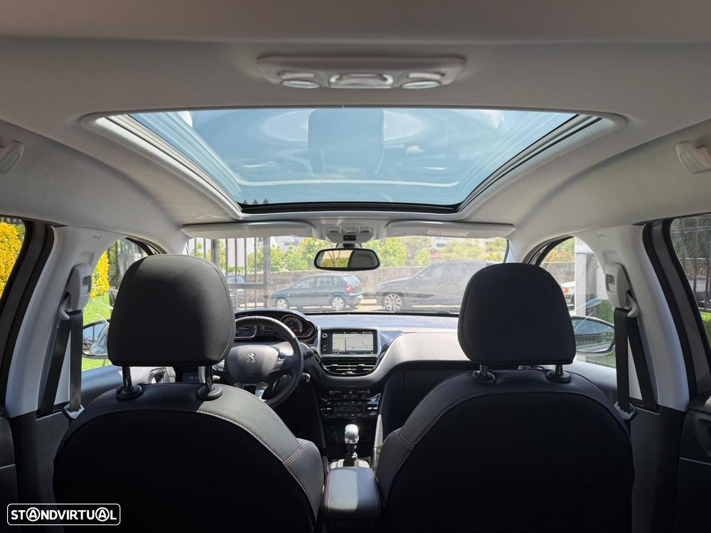 Peugeot 2008 1.2 PureTech GT Line - 7