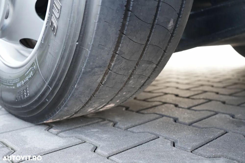 MAN TGX 18.460 / MEGA / PLATĂ JOSĂ / SCAUN REGLABIL / NAVIGAȚIE - 18