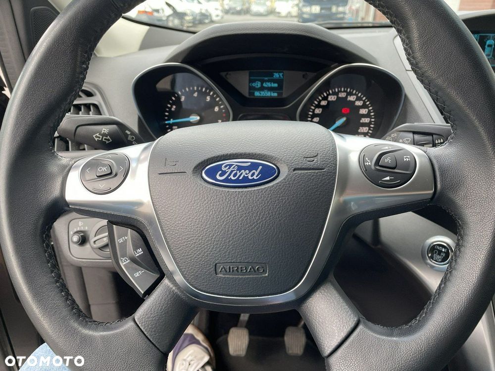 Ford Kuga 1.5 EcoBoost 2x4 ST-Line - 22