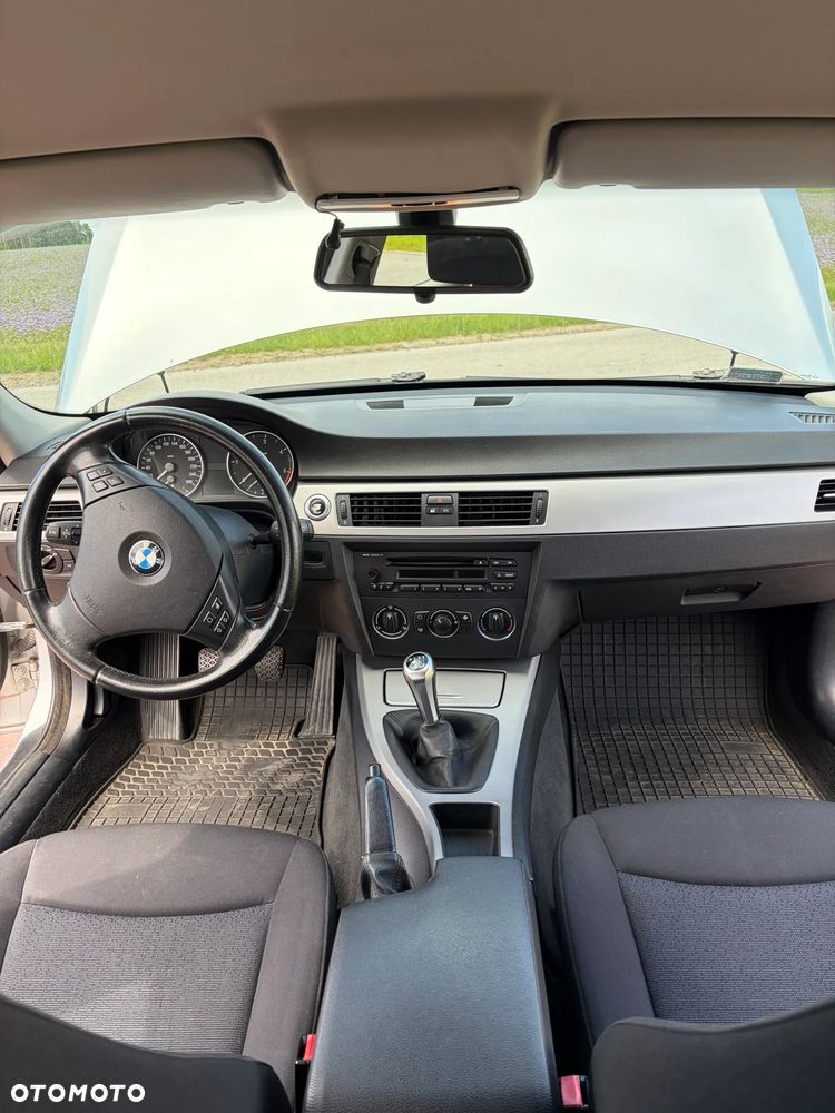 BMW Seria 3 - 15