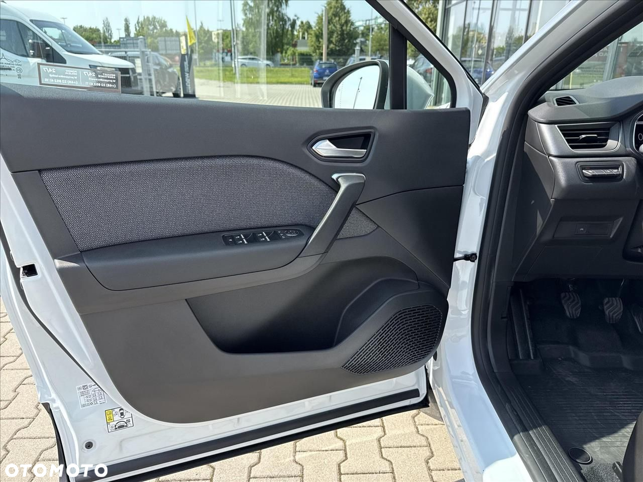 Renault Captur - 15