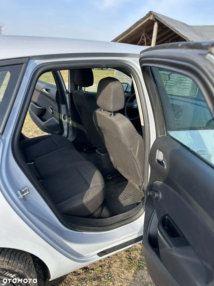 Opel Astra 1.7 CDTI - 12