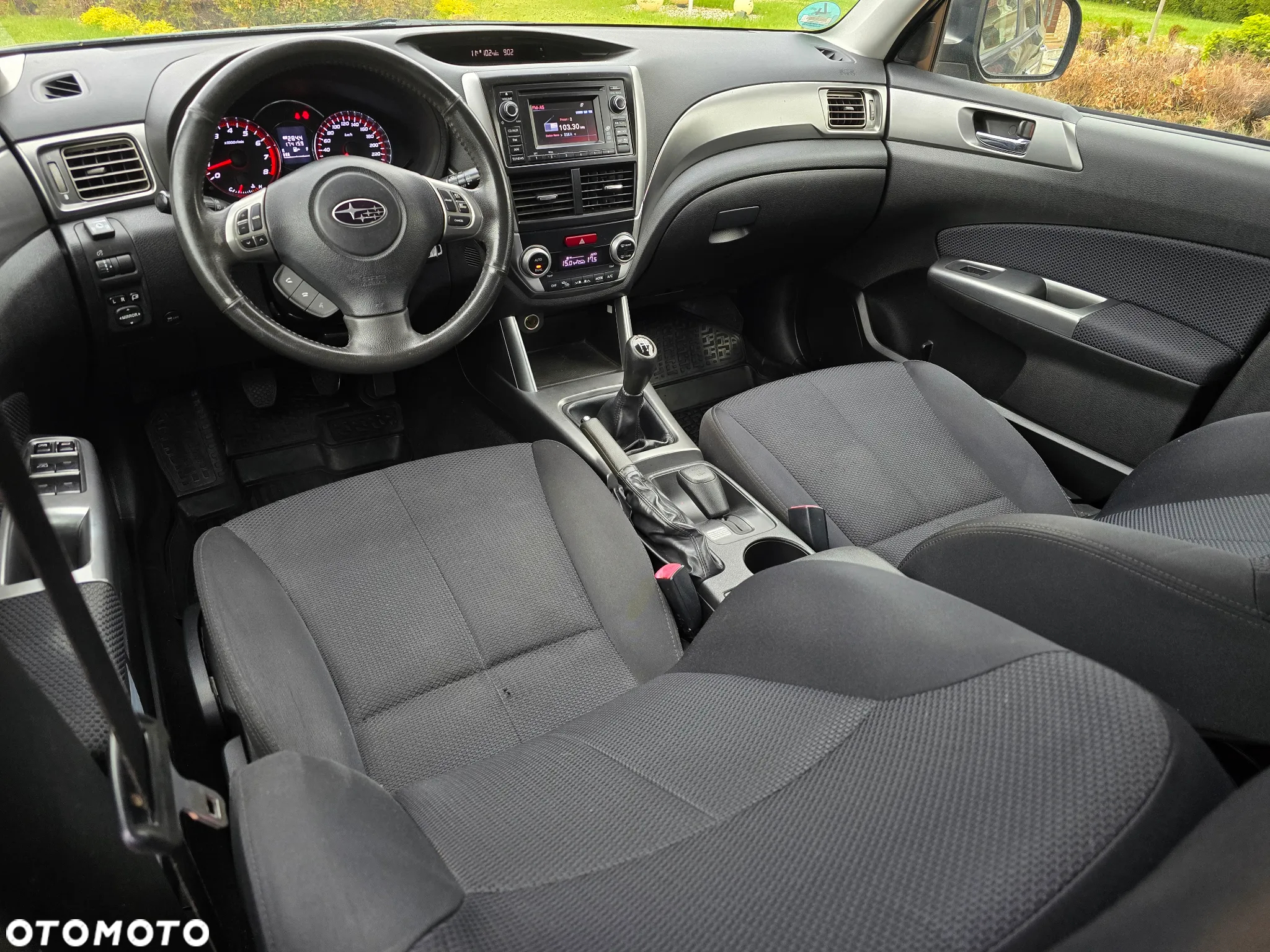 Subaru Forester 2.0 XE NAV - 32