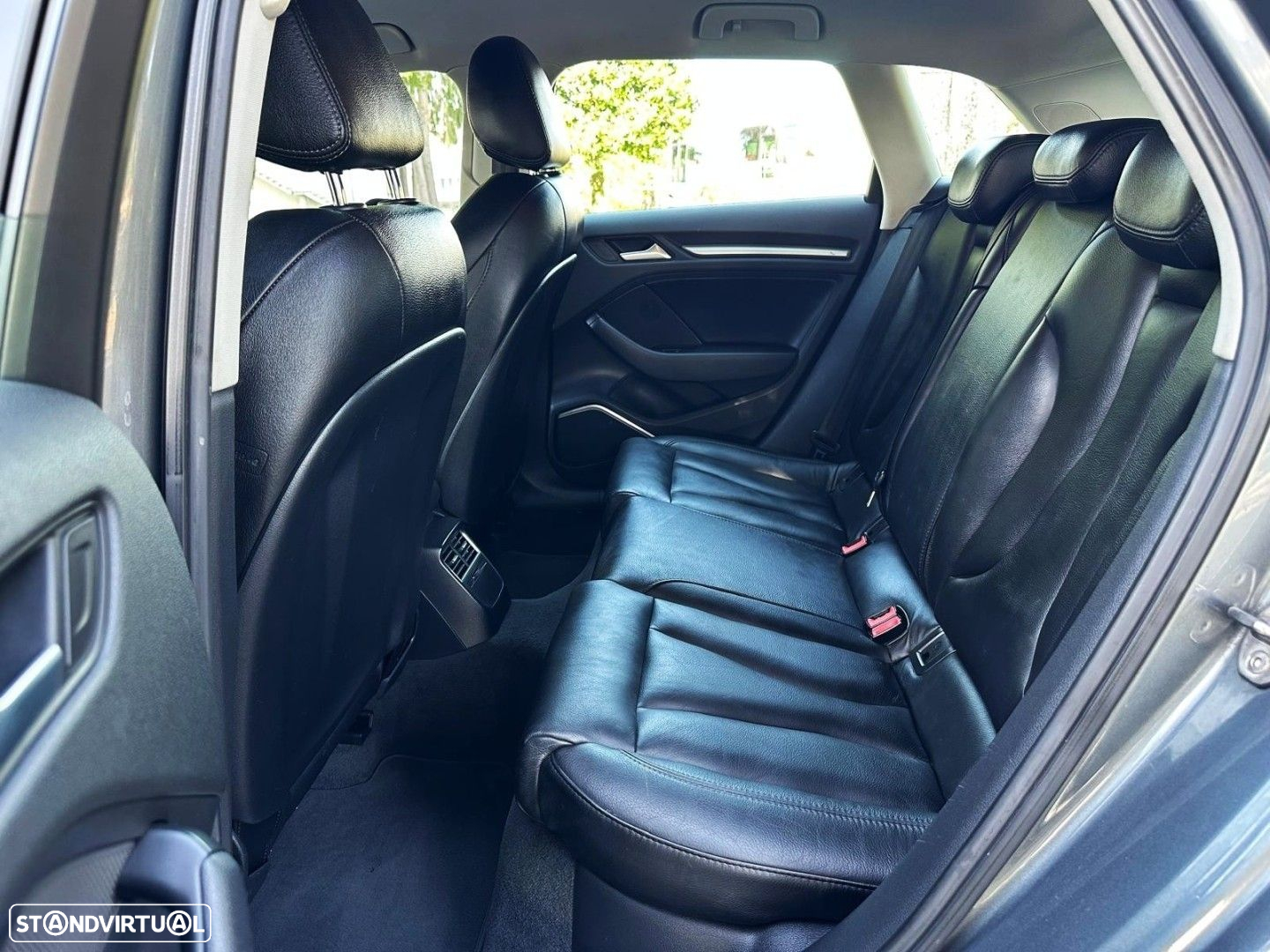 Audi A3 Sportback 1.6 TDI Sport S tronic - 11