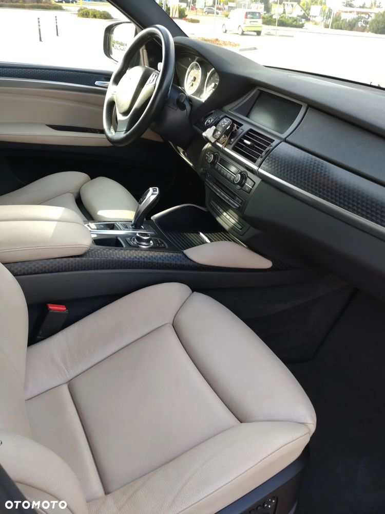 BMW X6 35i xDrive - 14