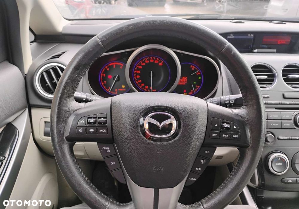 Mazda CX-7 - 12