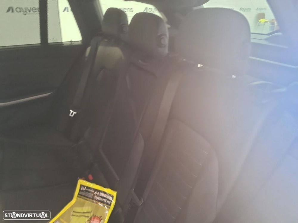 BMW 320 d Touring Auto - 5