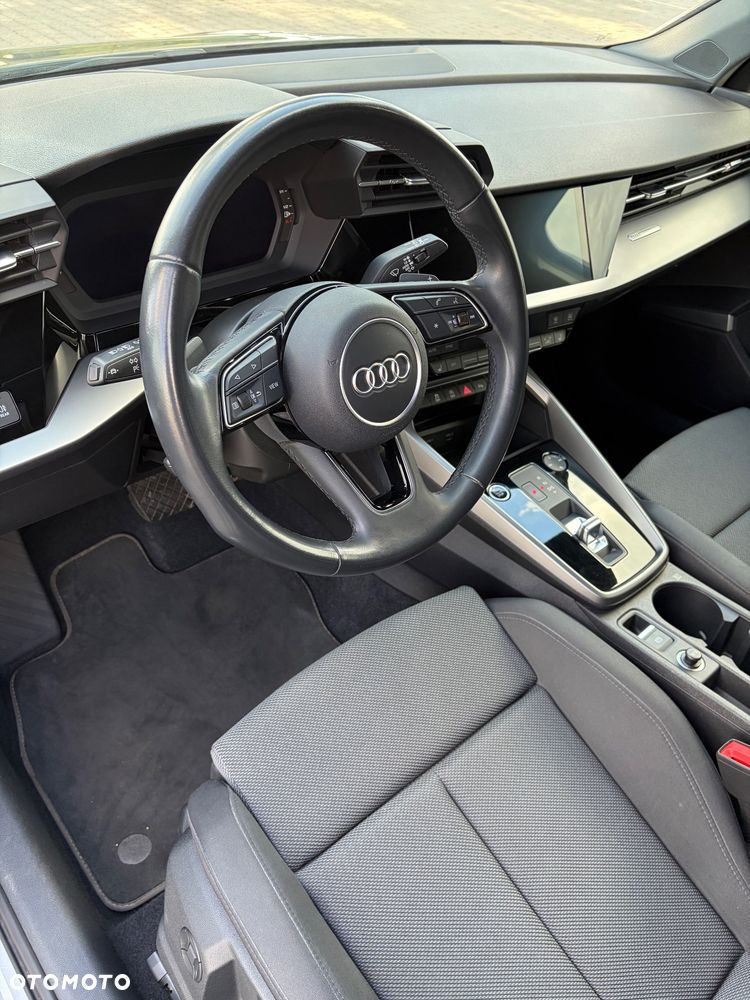 Audi A3 Sportback 35 TFSI S tronic advanced - 16