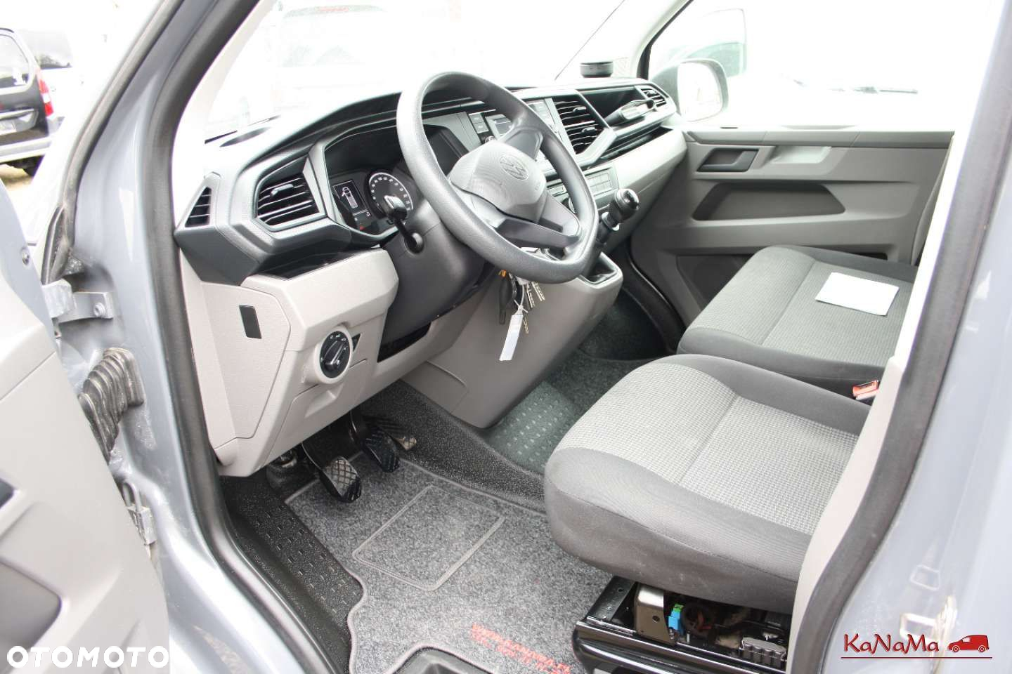 Volkswagen Transporter - 26