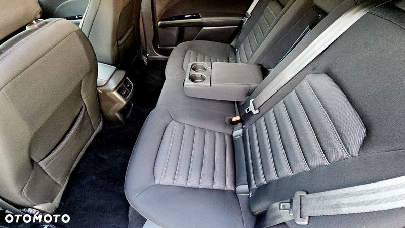 Ford Mondeo 2.0 TDCi Titanium - 27