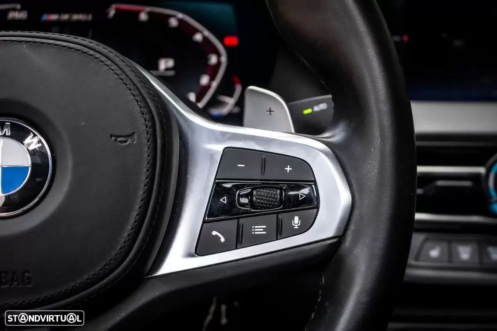 BMW M235i Gran Coupé xDrive - 16