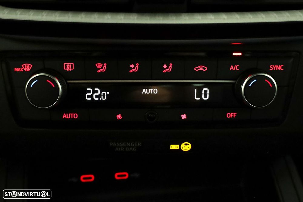 SEAT Ibiza 1.0 TSI FR DSG - 12