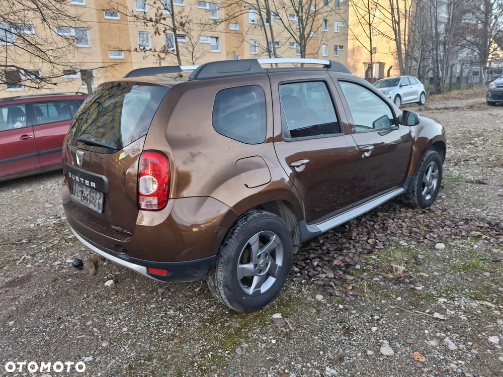 Dacia Duster 1.6 16V 4x4 Laureate - 3