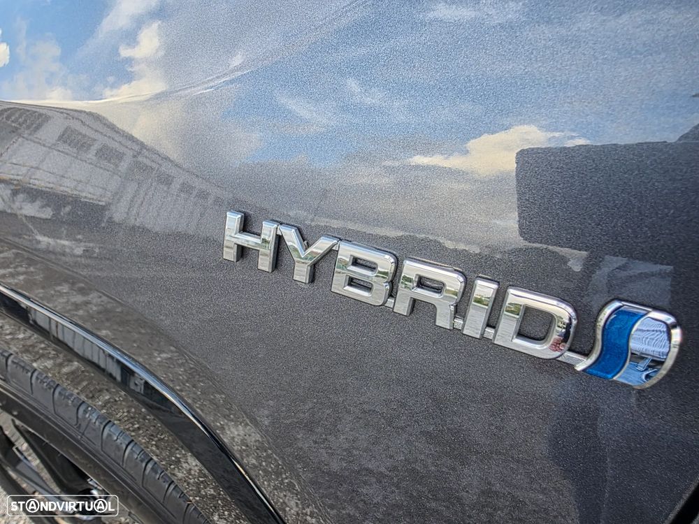 Toyota RAV4 2.5 HDF Exclusive - 24