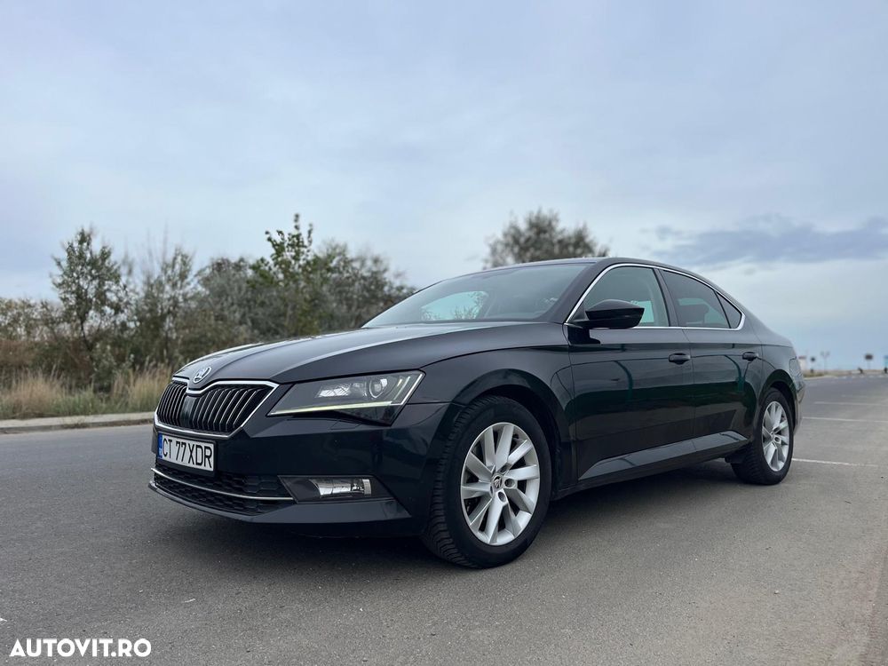 Skoda Superb 1.6 TDI DSG Style - 1