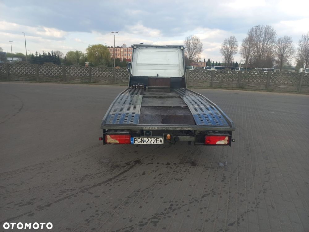 Mercedes-Benz Sprinter - 8