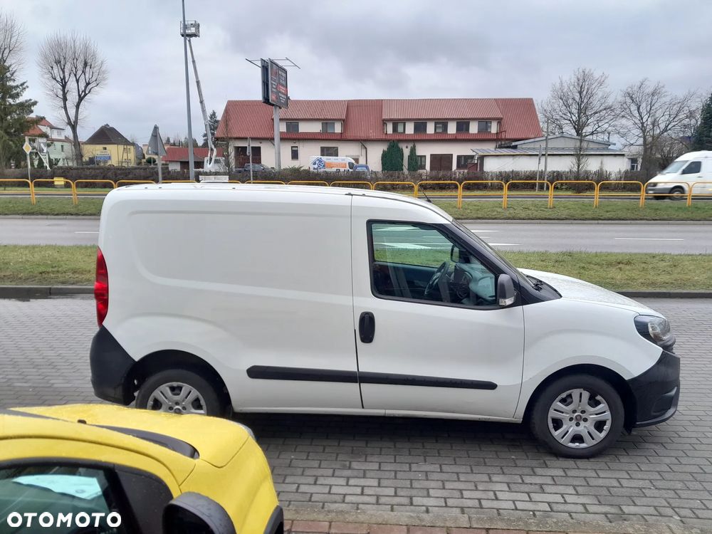 Fiat DOBLO - 4