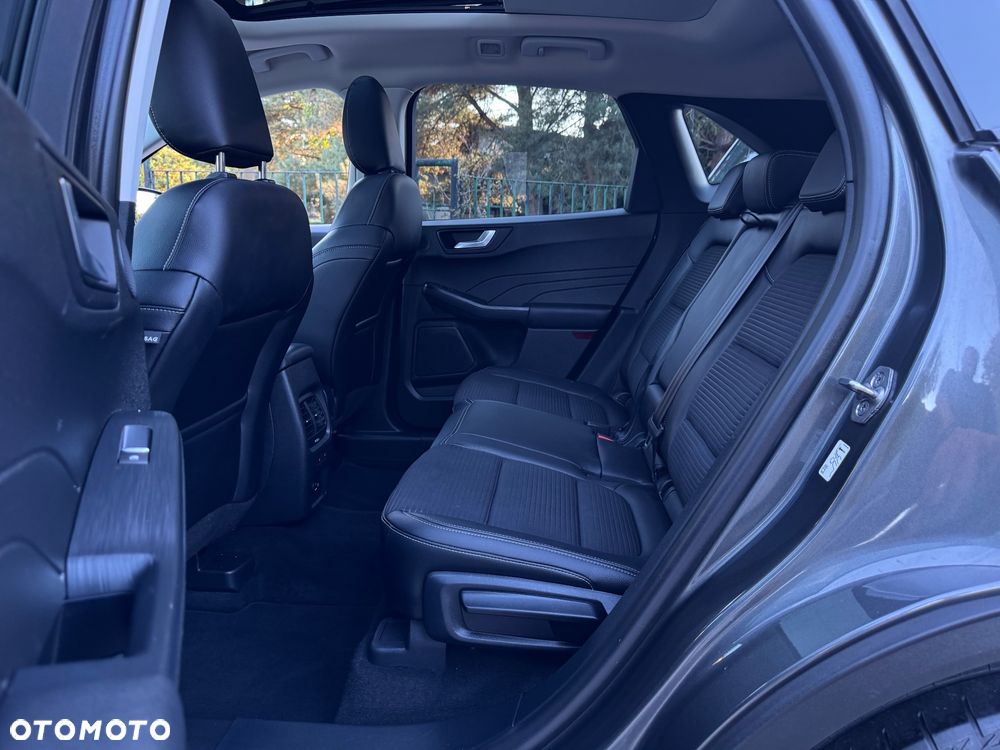 Ford Kuga 1.5 EcoBoost 2x4 Titanium - 22