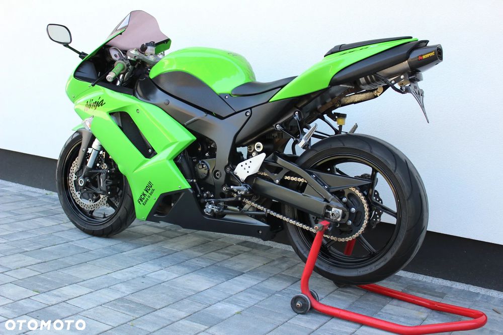 Kawasaki ZXR - 3
