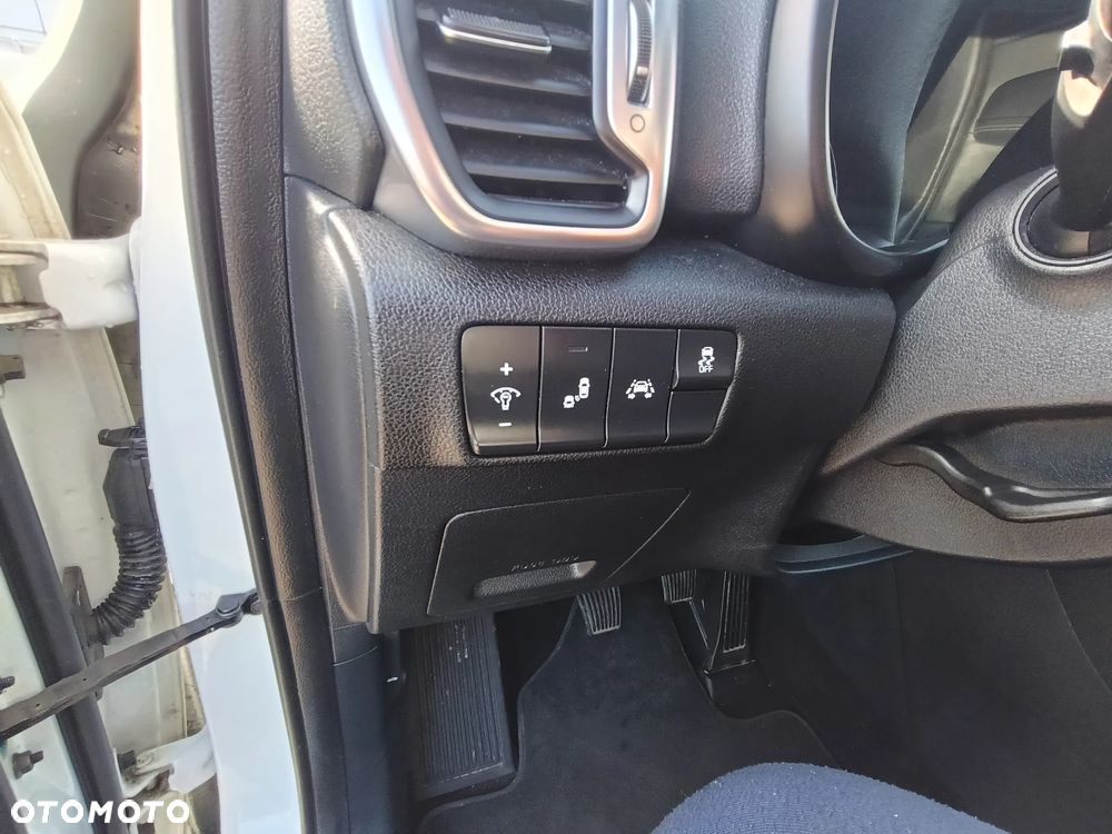 Kia Sportage 2.0 CRDI L - 14