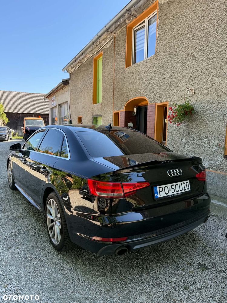 Audi A4 2017 photo 4