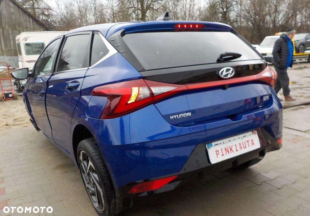 Hyundai i20 - 18