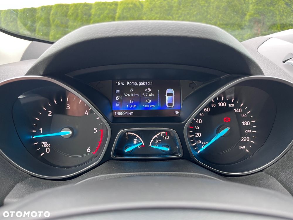 Ford Kuga 2.0 TDCi 4x4 Titanium - 9