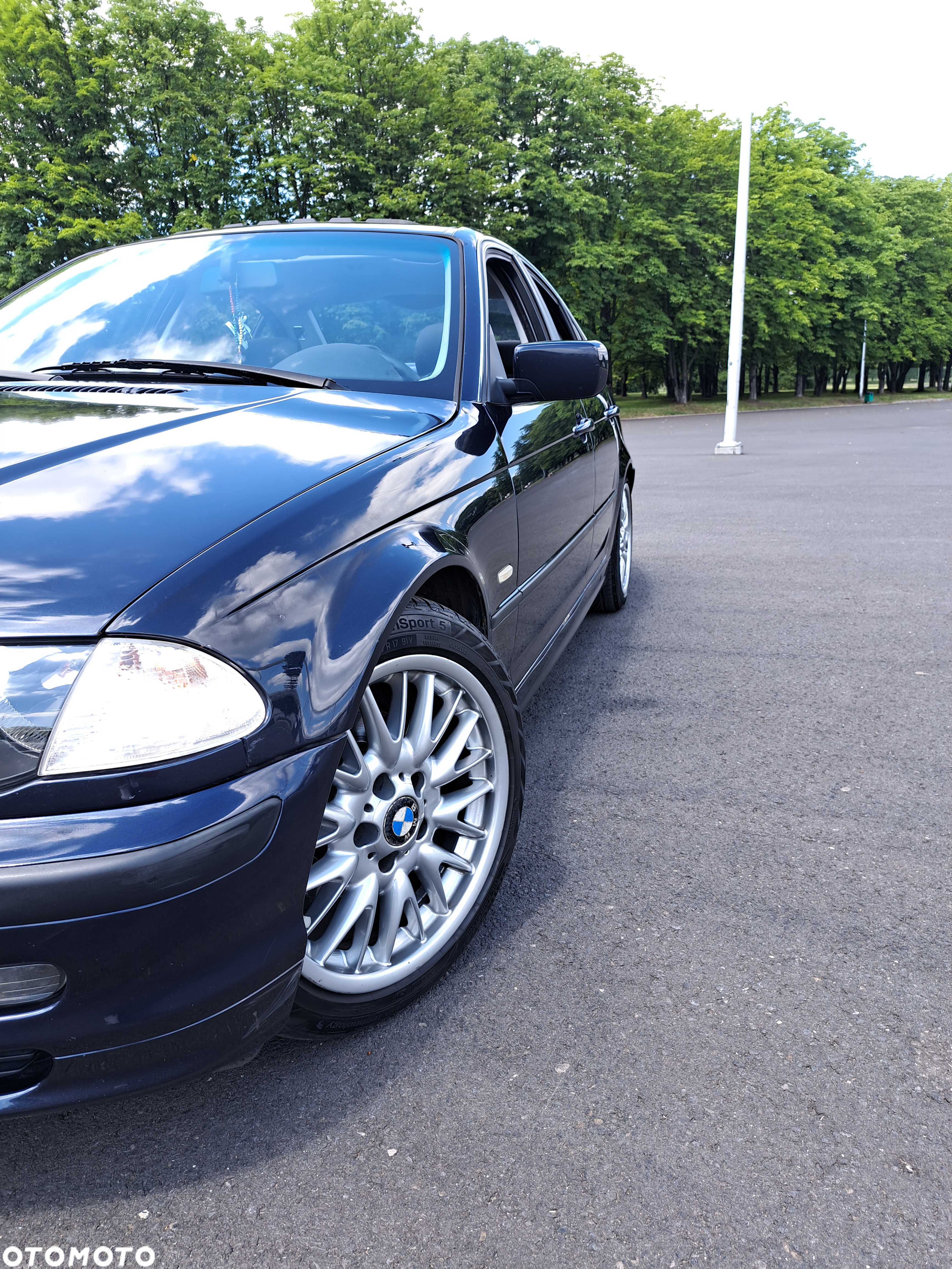 BMW Seria 3 323i - 8