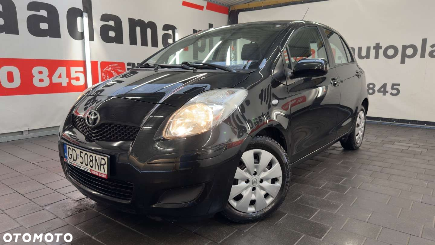 Toyota Yaris - 10