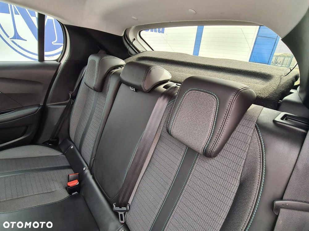 Peugeot 208 1.2 PureTech Allure S&S - 29