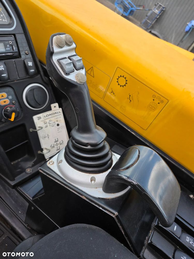 JCB 536-60 AGRI PREMIER - 11