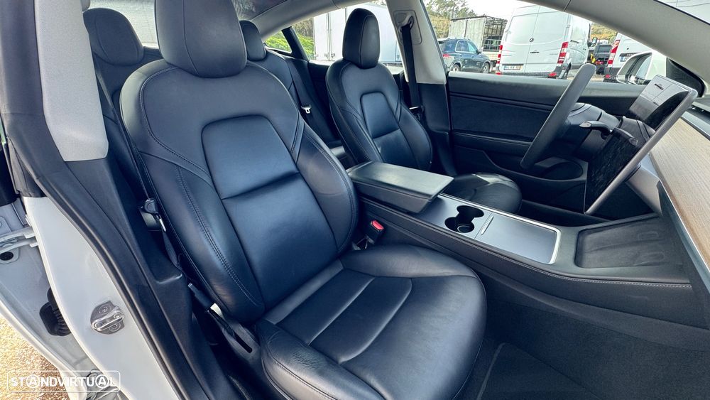 Tesla Model 3 Long Range Tração Integral - 21