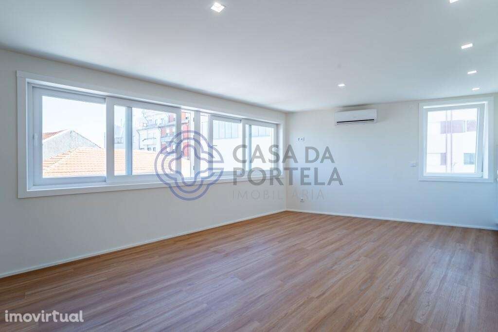 Excelente T1+1 Duplex próximo às praias de Matosinhos - Grande imagem: 3/25