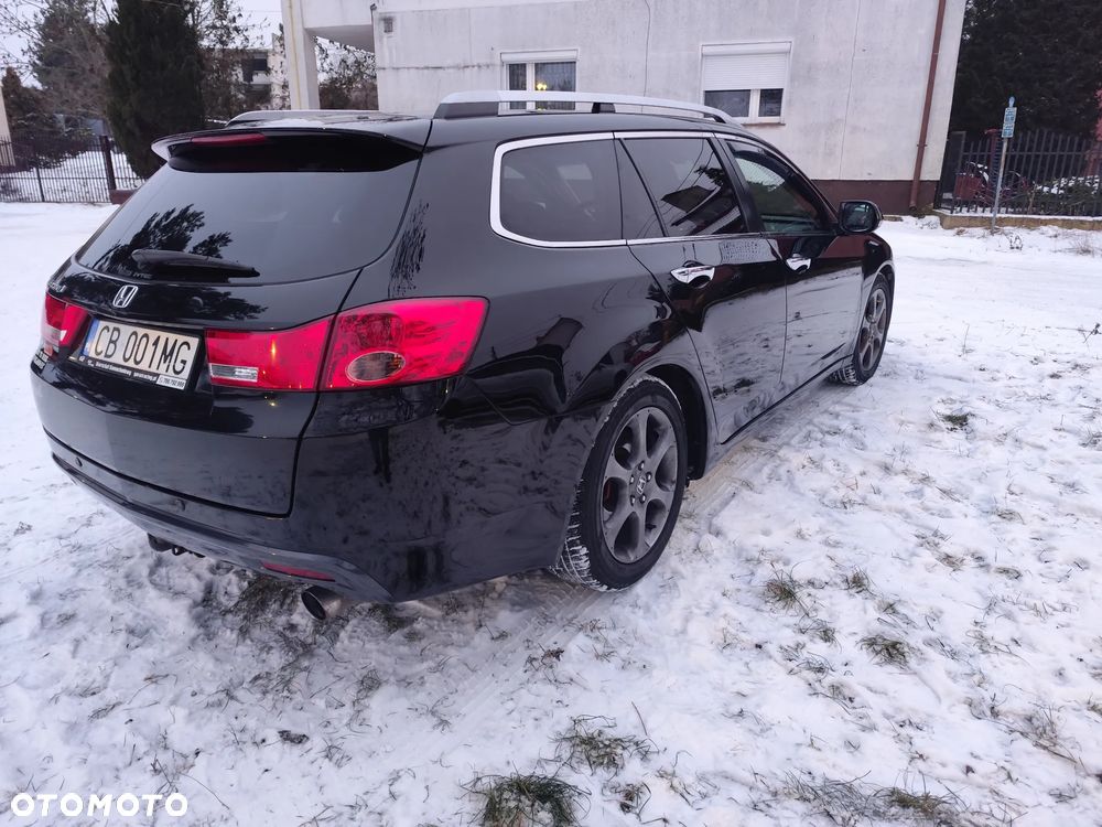 Honda Accord - 12