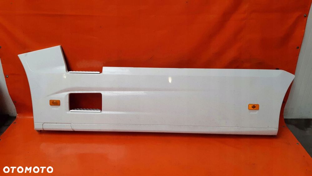 RENAULT GAMA T RANGE SPOILERY MIĘDZYOSIOWE ORYGINAŁ! - 1