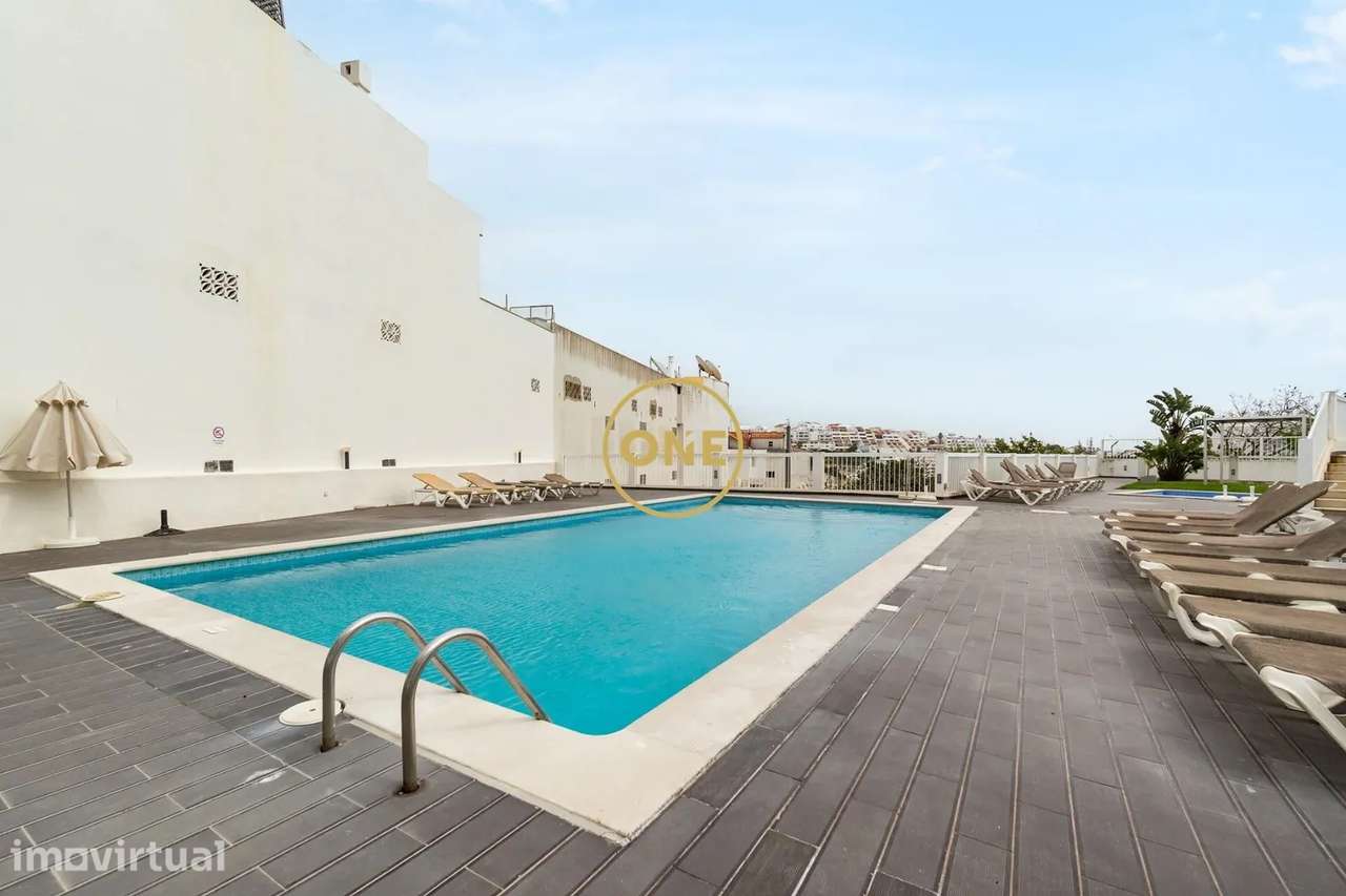 Apartamento T0 com garagem e piscina, Centro Histórico de Albufeira - Grande imagem: 4/17