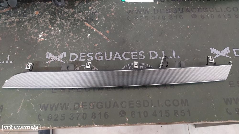 EMBELEZADOR DO PAINEL DE INSTRUMENTOS VOLVO XC90 - 1