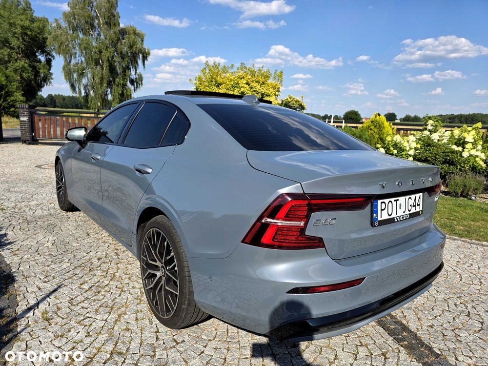 Volvo S60 - 4