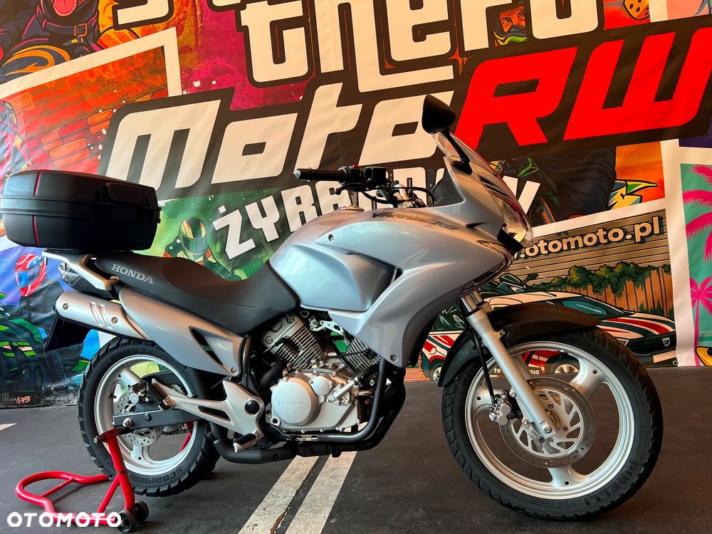 Honda XL - 3