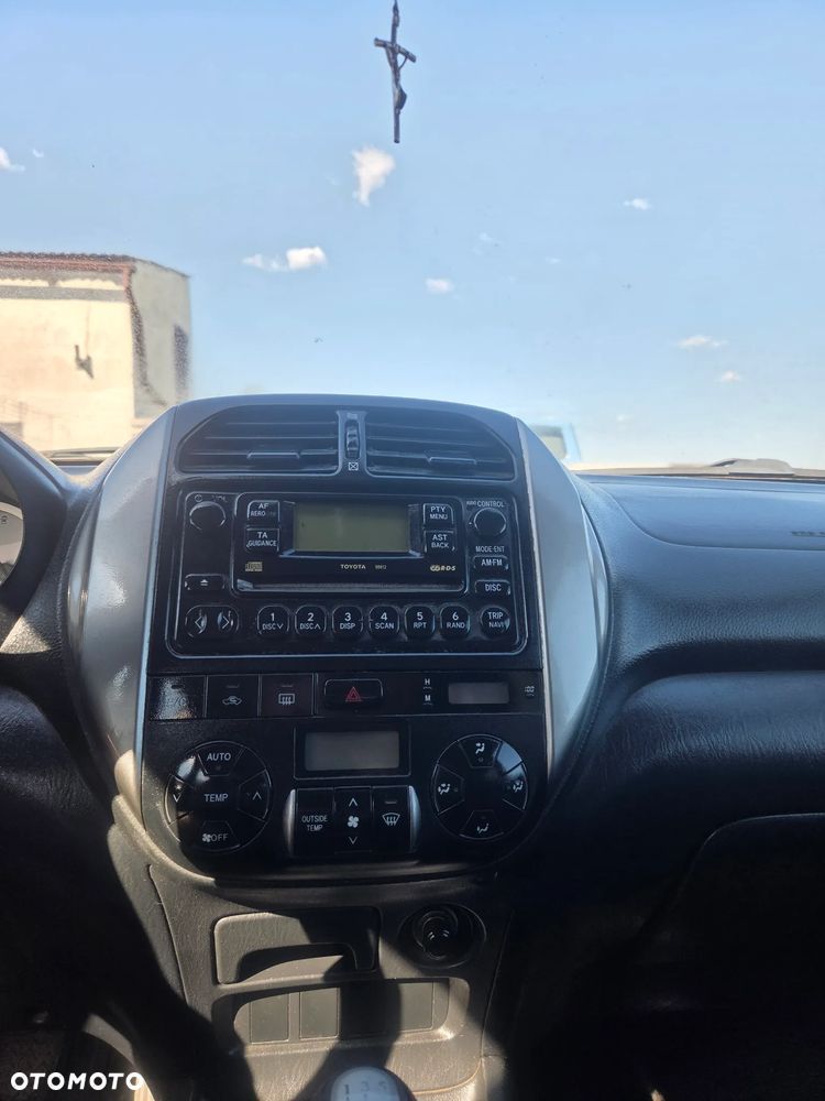 Toyota RAV4 2.0 D-4D 4x4 - 8