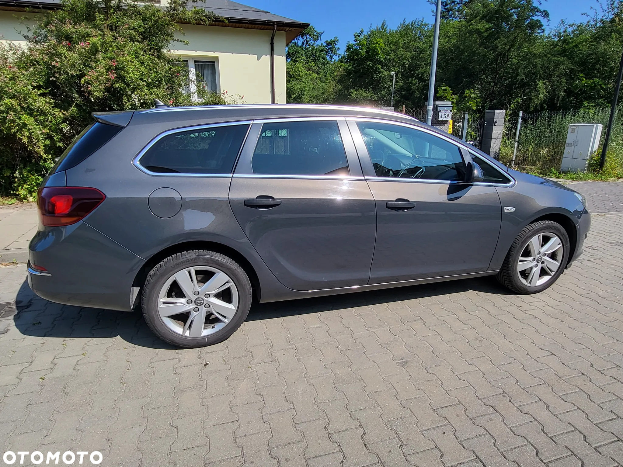 Opel Astra IV 1.6 CDTI Cosmo - 19