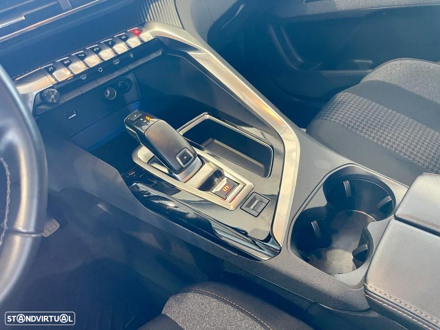 Peugeot 5008 PureTech 130 EAT8 Stop & Start Active Business-Pack - 13