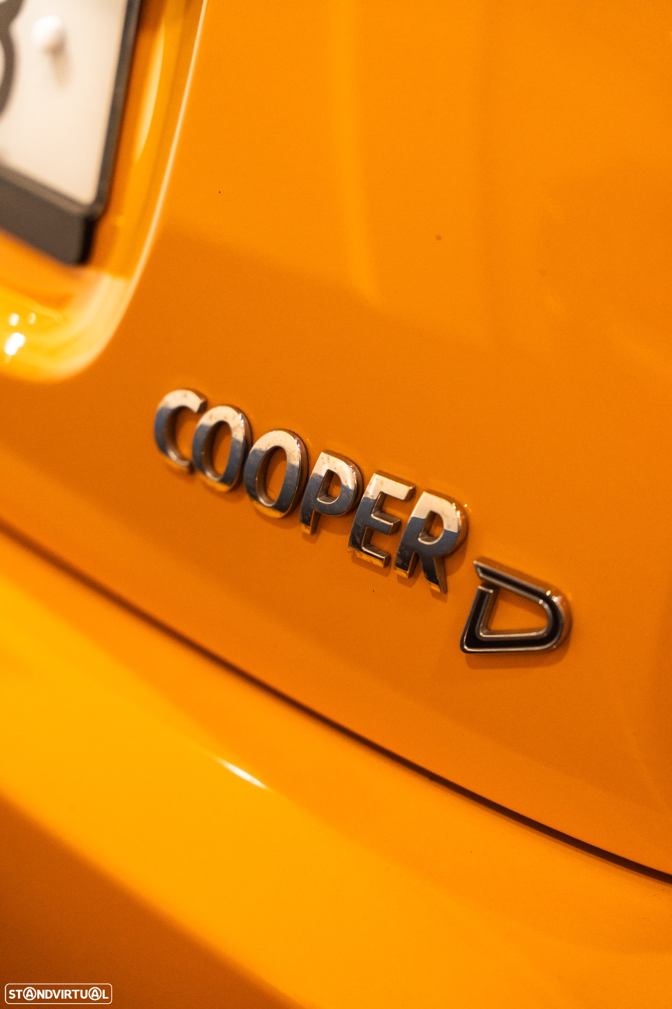 MINI 3 Portas Cooper D - 18