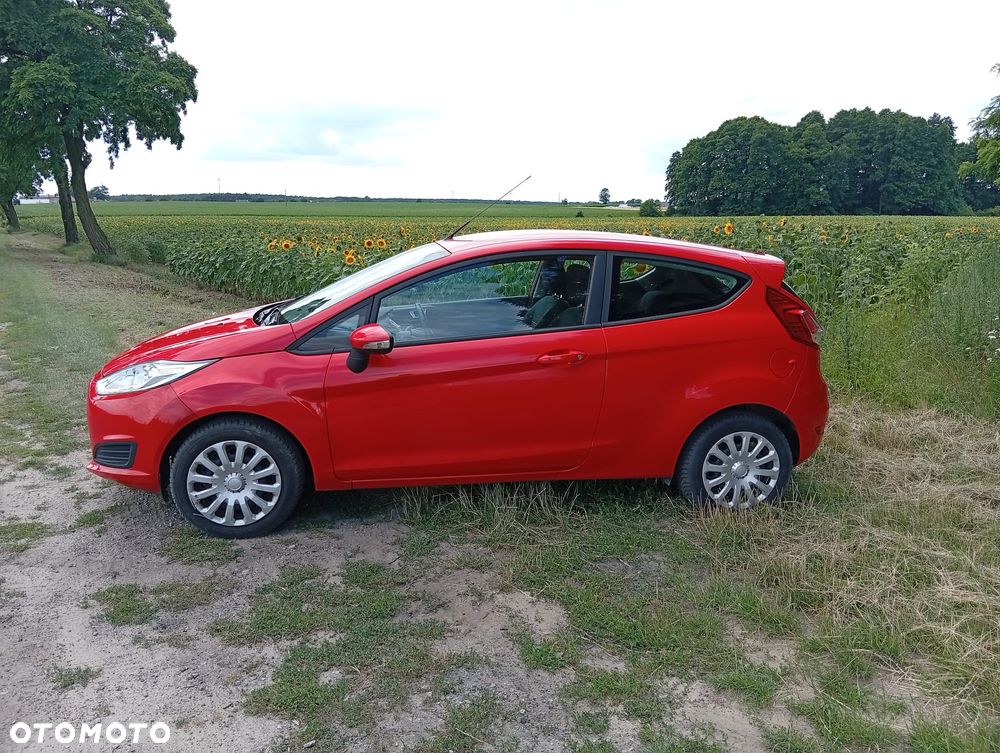 Ford Fiesta 1.25 Ambiente - 2