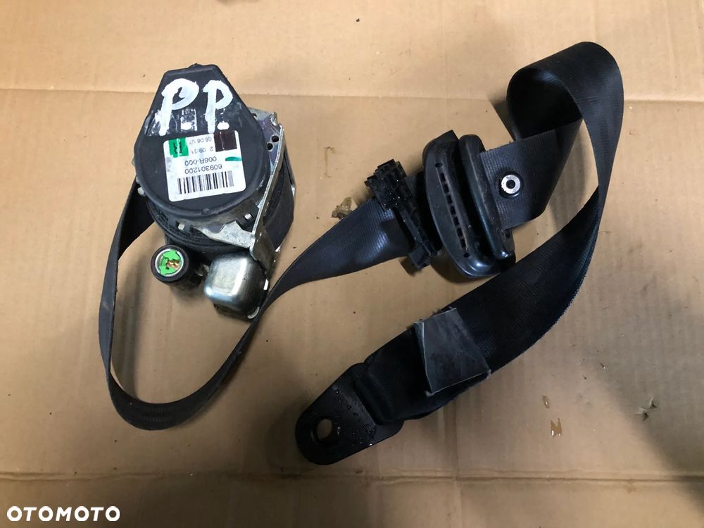 Pas bezpieczeństwa przedni prawy z nabojem 609301200 Range Rover Sport L320 - 1