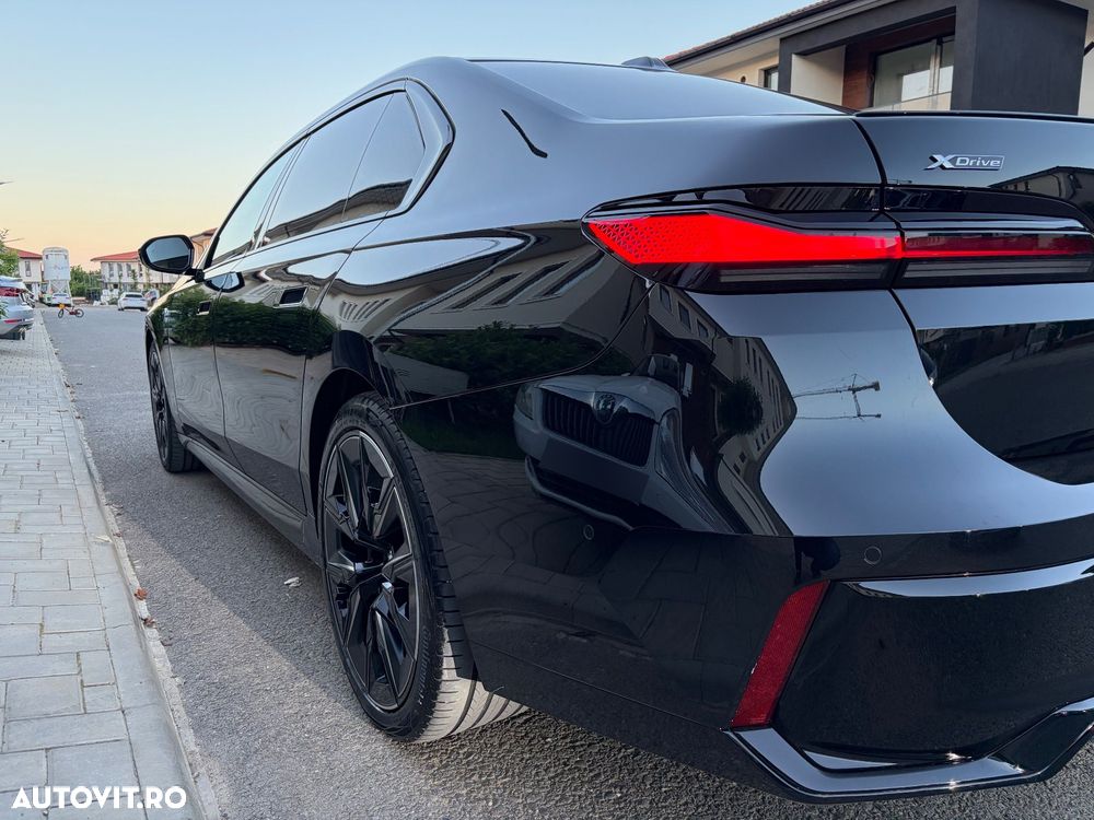 BMW Seria 7 - 6